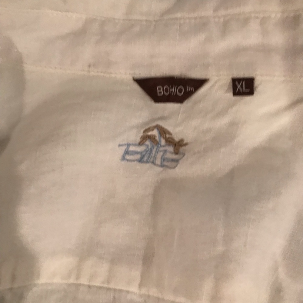XL white linen shirt worn worn a couple of time. - Picture 3 of 3